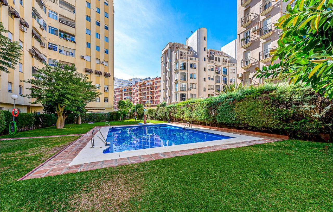 4 Bedroom Nice Apartment In Torremolinos Exteriér fotografie