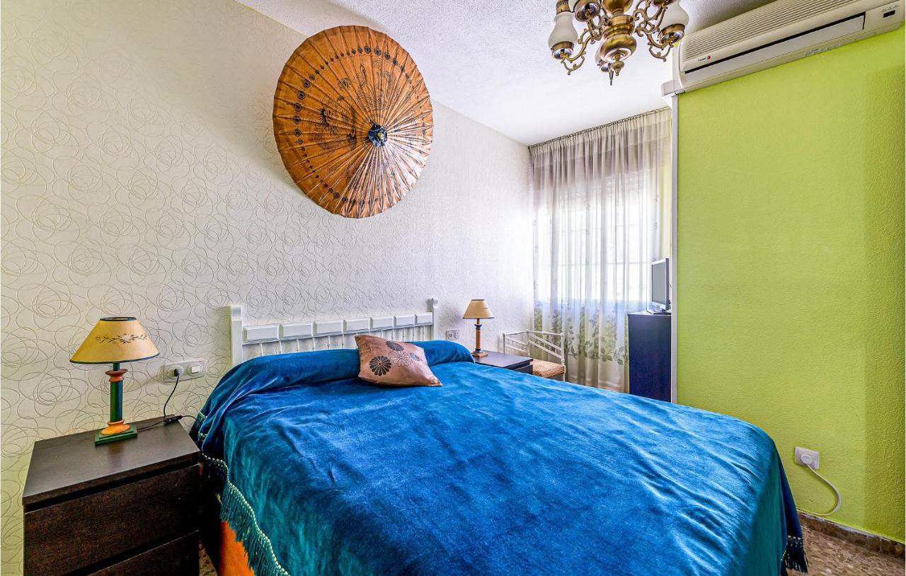 4 Bedroom Nice Apartment In Torremolinos Exteriér fotografie